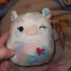 charaka the pig squishmallow